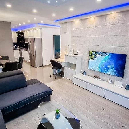 Deluxe Apartment F & M Tučepi Eksteriør bilde