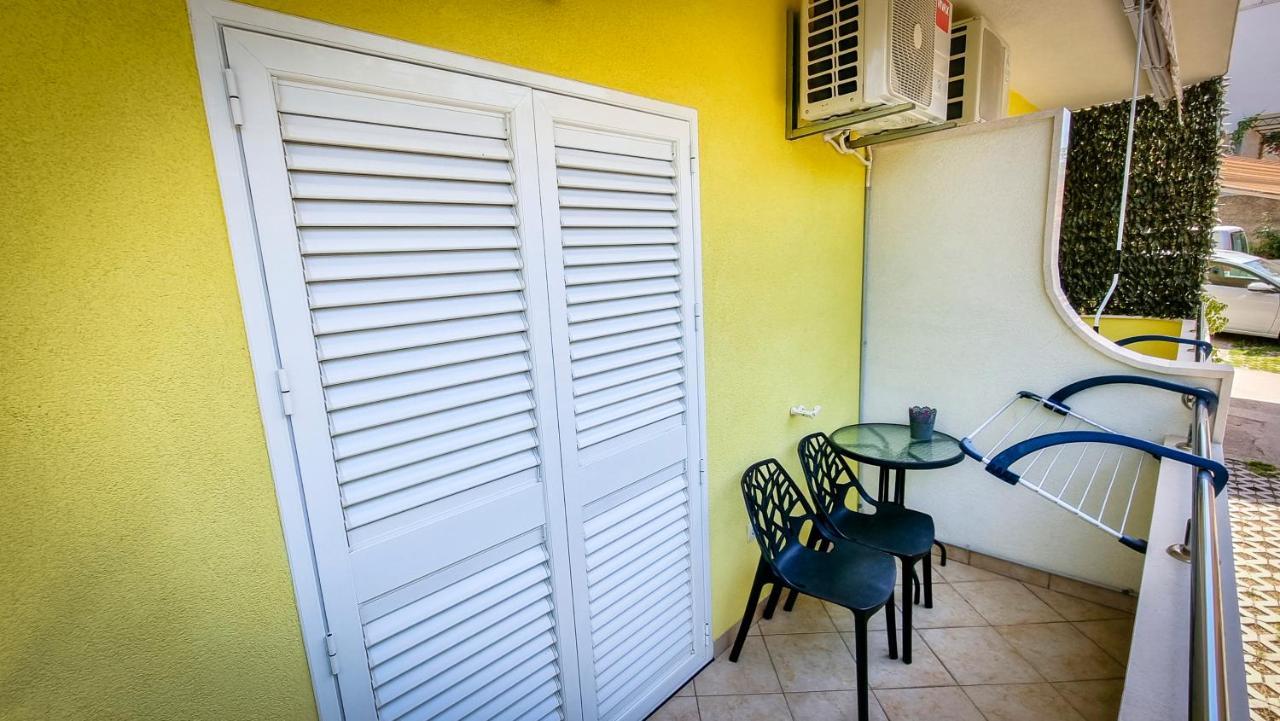 Deluxe Apartment F & M Tučepi Eksteriør bilde