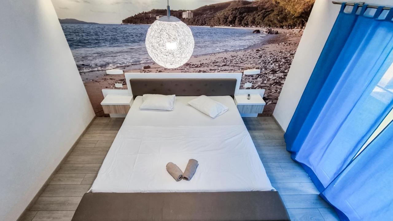 Deluxe Apartment F & M Tučepi Eksteriør bilde